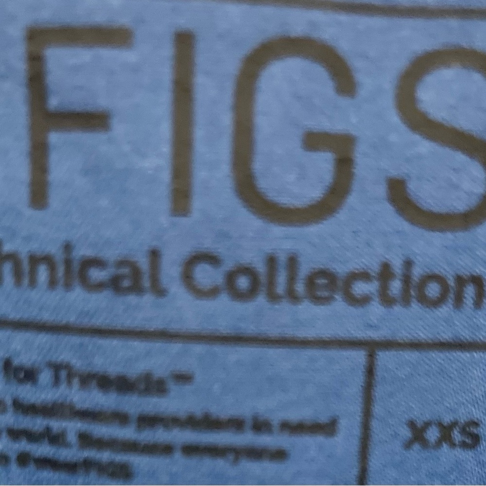 Women’s Figs Ceil Blue Scrub Top XXS - Picture 3 of 3